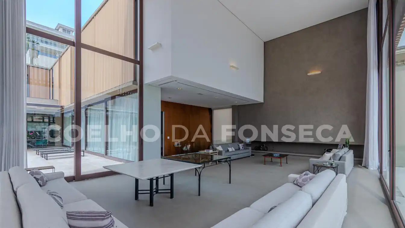 Spectacular Property with Bold Design