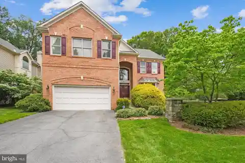 Elegant Colonial with Private Patio Retreat