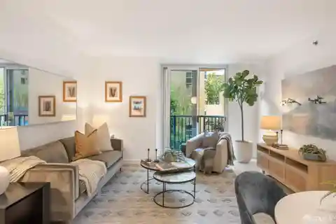 Beautifully Updated Condo at Pacific Place