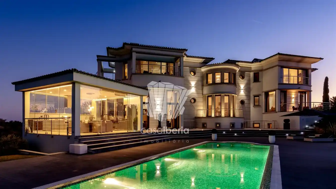 Comfortable and Relaxed Elegance