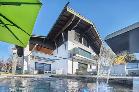 Elegant Living Concept with Amazing Amenities