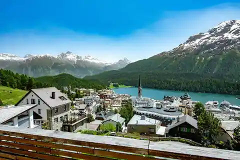 St. Moritz: Chesa Sylvestris (second Home): Dream Home with Lake View