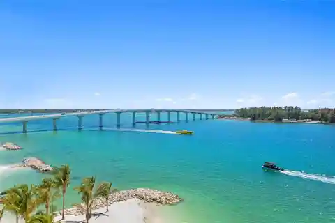 Private Retreat with World-class Hotel Service