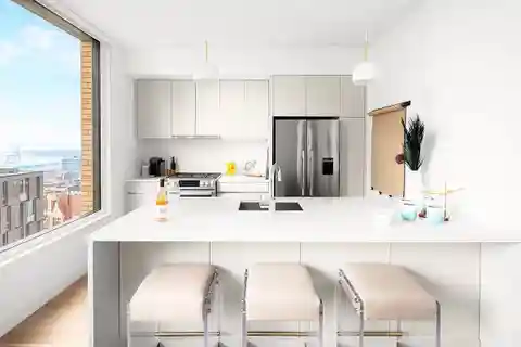 Spectacular Skyline Views in the Heart of Brooklyn Heights