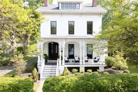 Stunning Italianate Style Residence