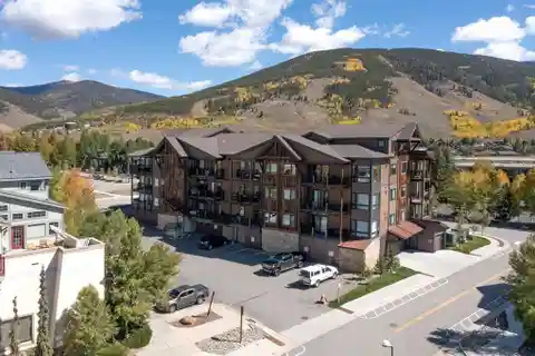 Warm and Inviting Home with Sweeping Mountain Views