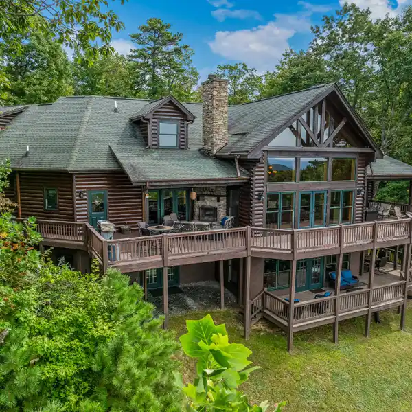 PRISTINE PISGAH FOREST HOME