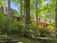 10-ACRE LUXURY ESTATE