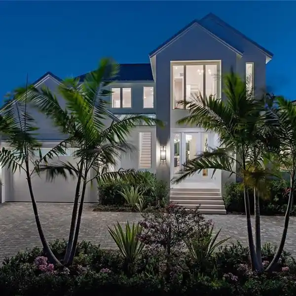 NEW CONSTRUCTION OFFERING AN UNPARALLELED WATERFRONT LIFESTYLE