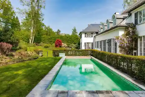 Elegant Home in a Green Setting