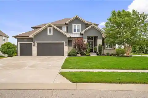 Luxury and Entertaining in an Award-Winning Plan