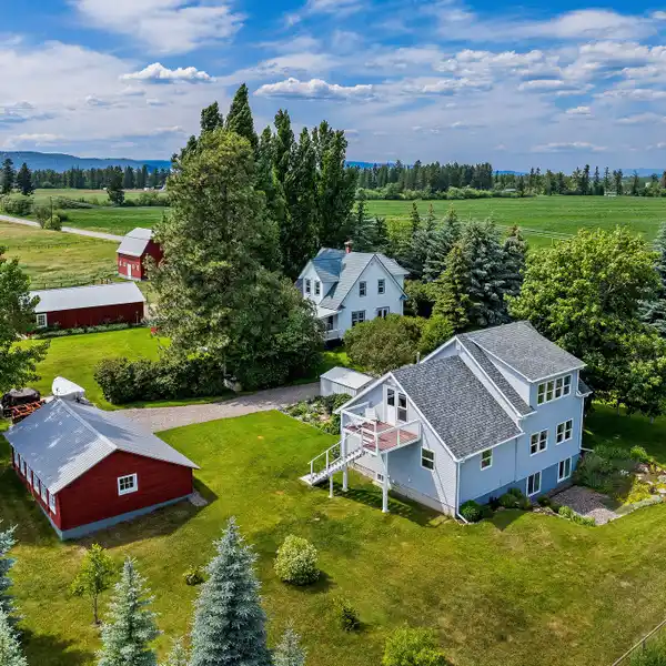 ENCHANTING MONTANA HOMESTEAD