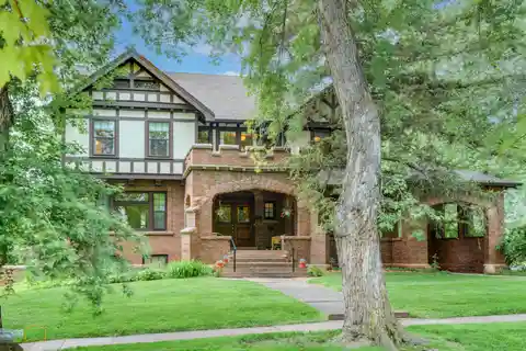 The Eastman Reid Collins Home