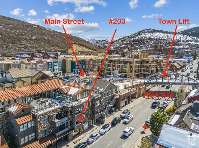 Ultimate Ski-in/ski-out Retreat Via the Town Lift