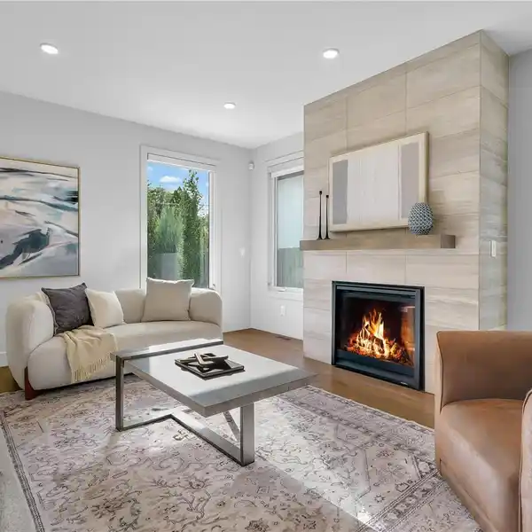 LIGHT-FILLED CUSTOM HOME