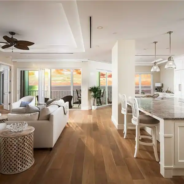 EXQUISITELY REMODELED PENTHOUSE IN BAREFOOT BEACH CLUB