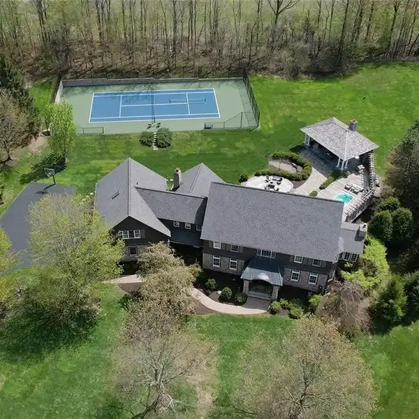 IMPRESSIVE HOME FULL OF CUSTOM FINISHES