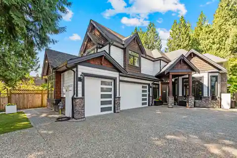 West Side Stunner with All the Bells & Whistles