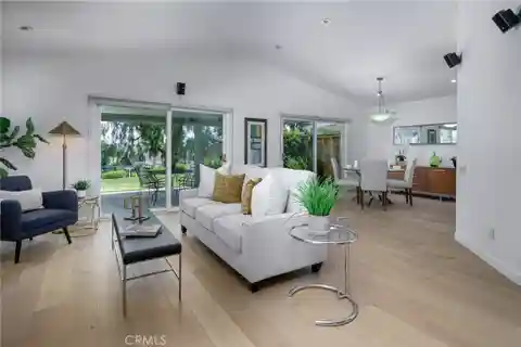 Bright and Modern Living Amid Rolling Hills