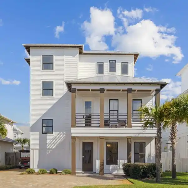 REFINED COASTAL LIVING