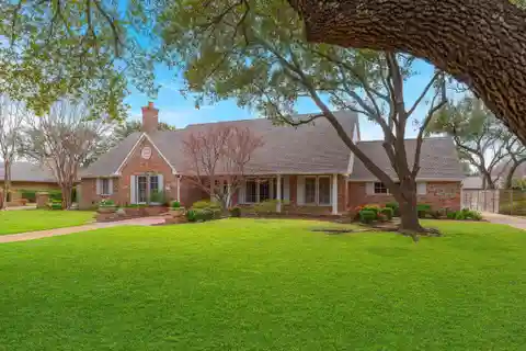 Classic Home Offering Elegance and Convenience