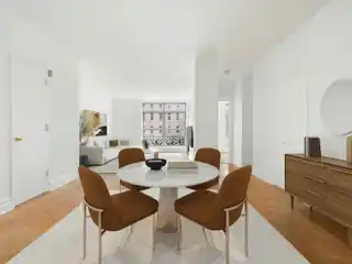 Classic Edwardian Five with Several Original Details