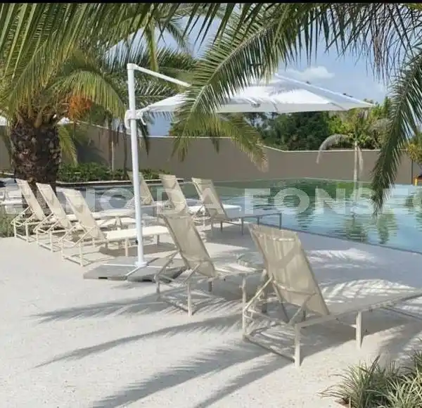 OPEN-CONCEPT CONTEMPORARY HOME