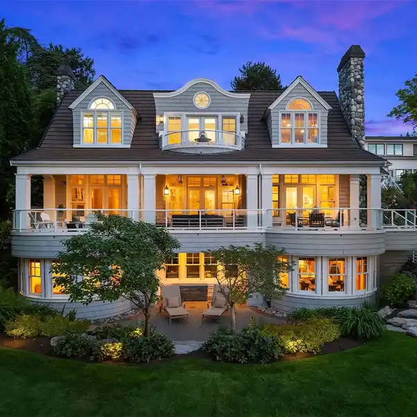 EXCEPTIONAL WATERFRONT ESTATE