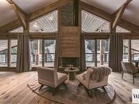 FABULOUS SKI-IN/SKI-OUT PENTHOUSE WITH SLOPES VIEW