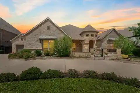 Sophisticated and Timeless Single-story Home