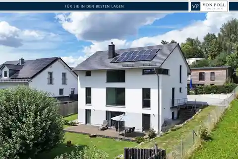 Energy-Efficient Family Home with Granny Apartment