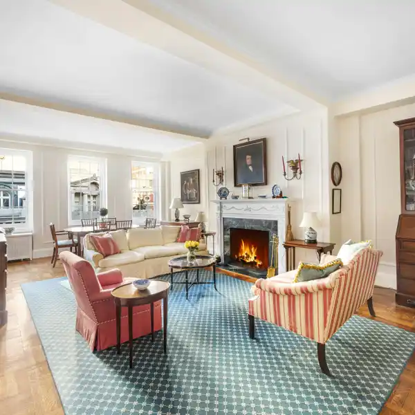 CARNEGIE HILL SUNNY 7