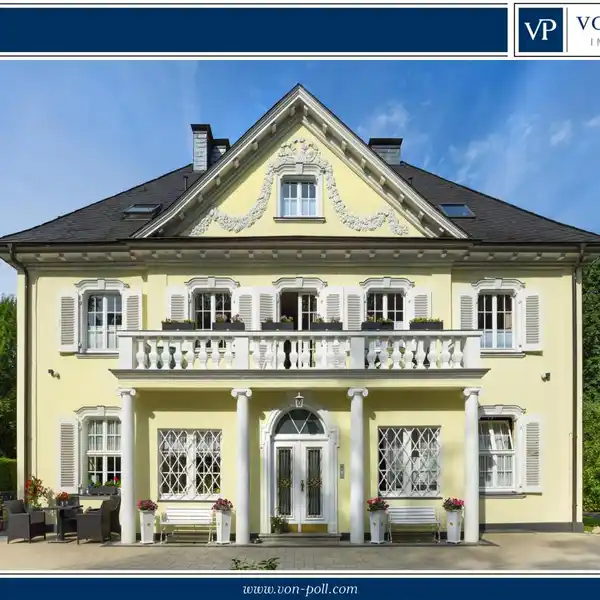 HISTORIC CIRCA 1924 VILLA