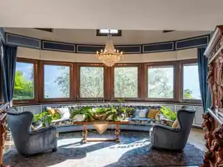 Striking Property with Lake and Mountain Views