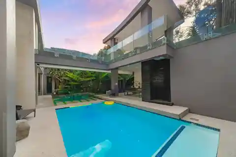 Magical Residence in Waterstone Estate