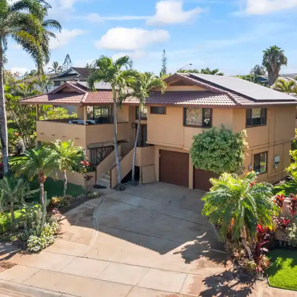 WONDERFUL HOME IN CHARMING PACIFIC TERRACE