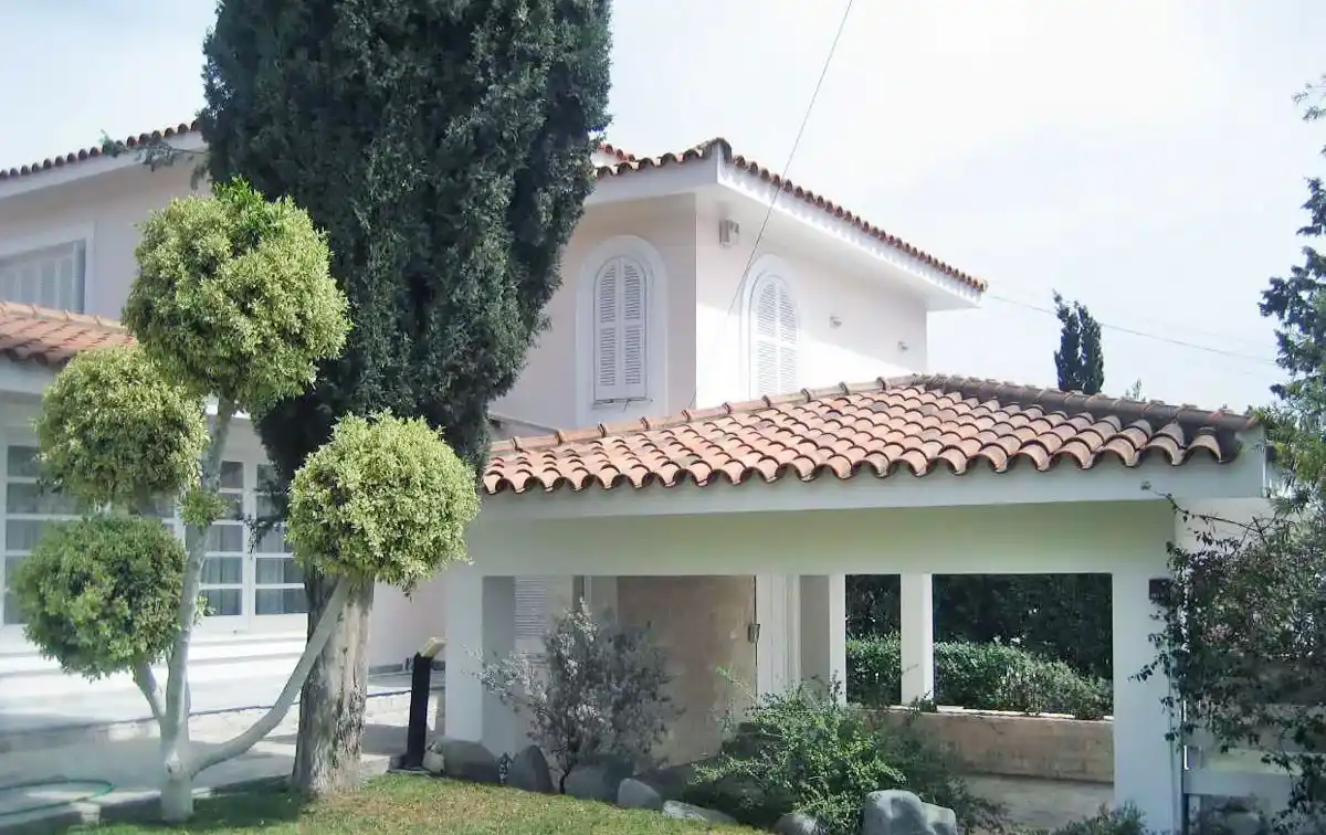 Impressive Residence in an Exclusive Neighborhood
