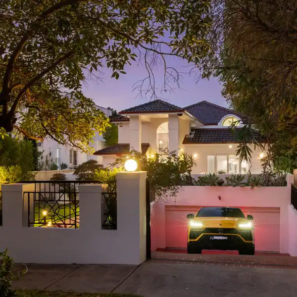GOLDEN MILE ESTATE