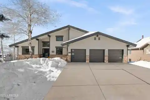 Beautifully Remodeled Jeremy Ranch Home