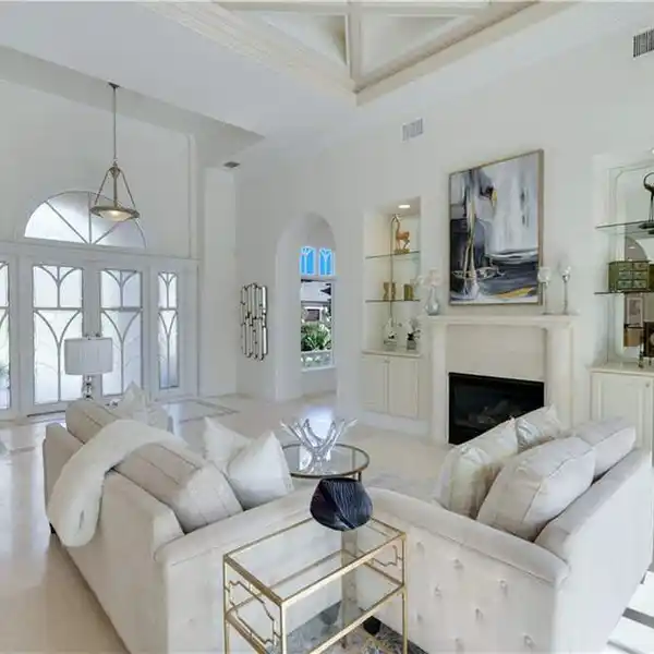 MAGNIFICENT EXPANSIVE HOME IN PELICAN MARSH