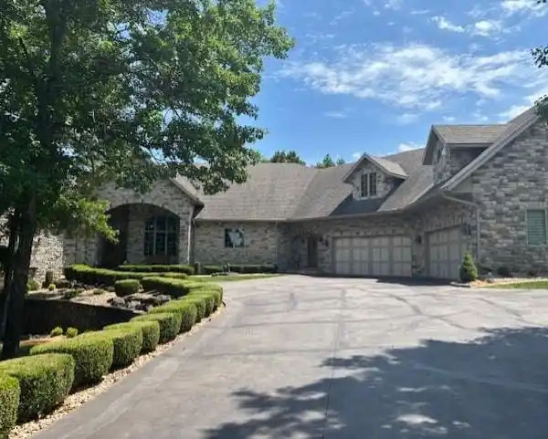 CUSTOM STUNNER ON GOLF COURSE IN GATED COMMUNITY