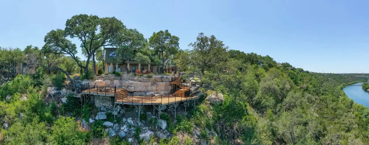 Picturesque Property on Lake Austin
