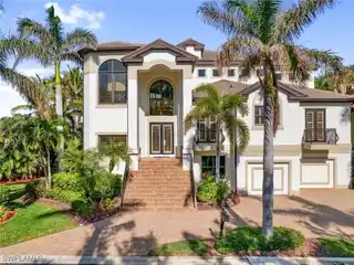 Unparalleled Waterfront Luxury in Exclusive Catalpa Cove