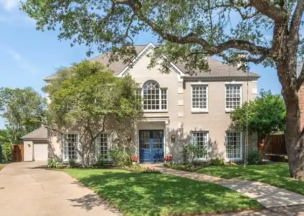 GORGEOUS LAKE HIGHLANDS HOME