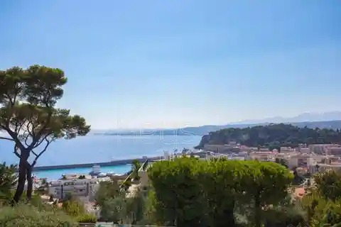 Magnificent Apartment with Panoramic Sea View