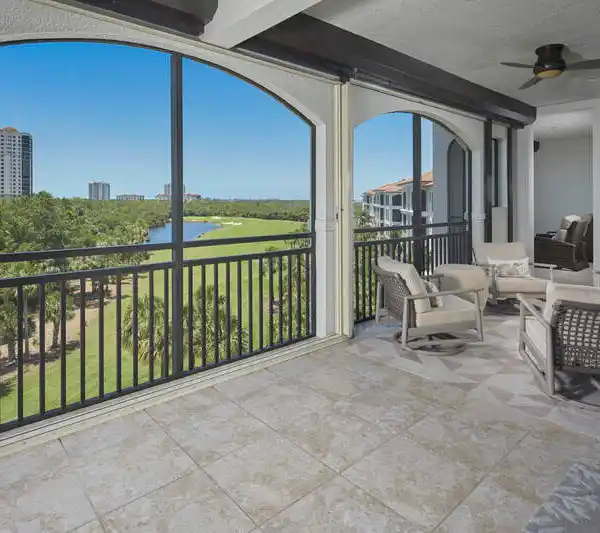 PENTHOUSE WITH AN EXTRAORDINARY PLAN