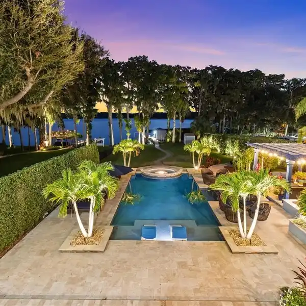 SOPHISTICATED ESTATE WITH CHEF’S GOURMET KITCHEN