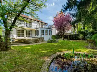 Stylish Villa in Sought-After Location