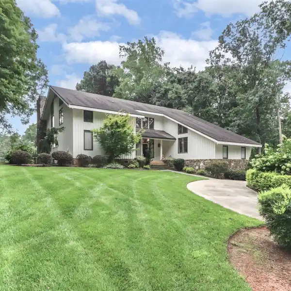 EXTRAORDINARY HOME AT STATESVILLE COUNTRY CLUB
