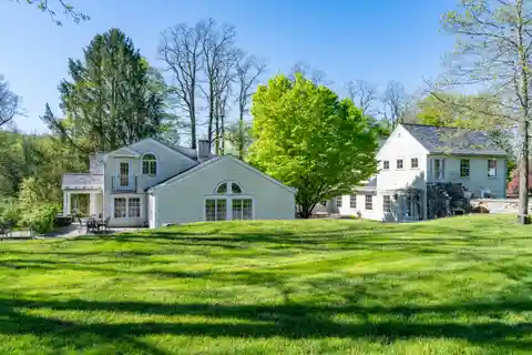 Exquisite Estate in Millbrook Hunt Country